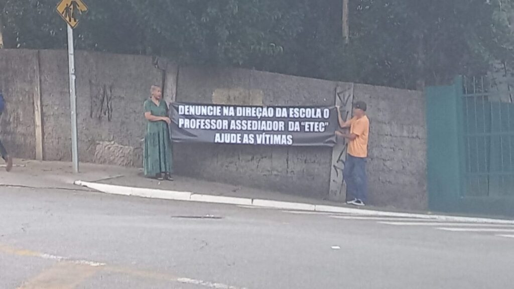 Protesto na ETEC Lauro Gomes. Foto: Leitor ABC em Foco