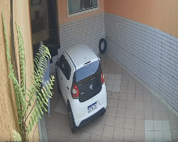 Invasão na casa. Foto: divulgação